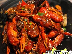 油焖大虾-巴厘龙虾·榜首油焖大虾(音乐学院·沿江酒馆店)