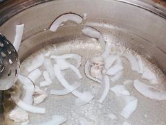 -大头椰·海南椰子鸡火锅(思明万象城店)