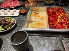 -重庆九记老火锅(广场店)