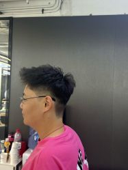 -藤野造型烫发染发