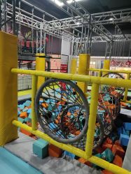 -蹦贝运动中心·蹦床·攀岩·闯关(龙岗店)