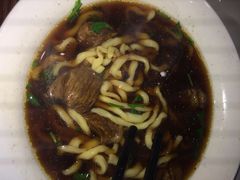 喜多利--门钉肉饼牛肉面-清真吴记门钉肉饼·喜多利