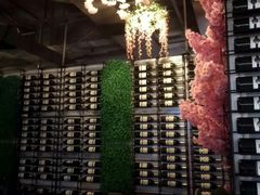 -烤圣自助美食音乐餐厅