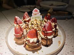 士多啤梨忌廉华夫-BE BRIGHT KITCHEN(正佳广场店)