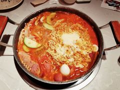 部队年糕火锅-七八冷面·延边朝鲜族美食(欢乐谷店)