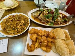 -鲁南仔·滕州炒鸡(经三路店)