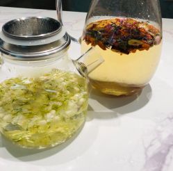 -静待花开瑜伽尊巴会馆