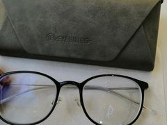 -爱视眸Eyeblling眼镜·依视路·蔡司镜片折扣店(百联南方商城购物中心)