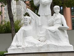 -上海市长阳实验学校