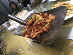 -老码头黑皮肘子锅包肉(文政街店)