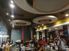 大堂-肯德基(北京南站店)