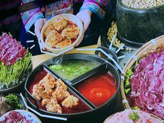 -热火朝天鲜切牛肉火锅(南强街巷店)