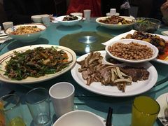 -巴人汇三篇小龙虾江湖菜(李家沱店)