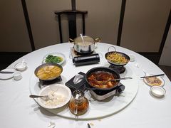 -梅花香里大酒店(郁金香路店)