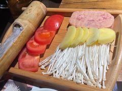 -九鼎轩脆毛肚火锅(三钢里店)