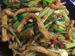 -珍巷福地四合院菜馆(复兴门店)