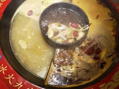 -重庆巴九门老火锅(阳朔店)