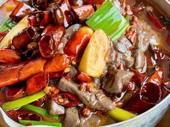 -包整·丝娃娃(一览甲秀楼风景店)