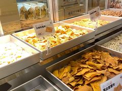 自助取餐区-金粒门·新鲜零食(坡子街店)
