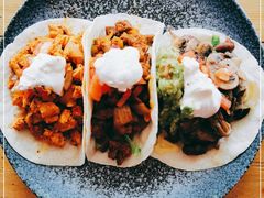 -CIN CIN CANTINA&BAR