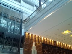 挑空天井-西安唐隆国际酒店(大雁塔大唐不夜城店)