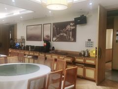 -沅江水·湖南家宴(南村万博长隆商圈店)