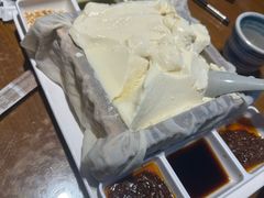 -95号酱骨·一块豆腐(展春园西路店)