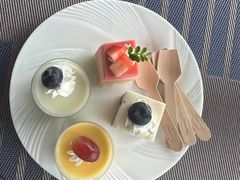 -宝利来国际大酒店-凤凰阁旋转餐厅