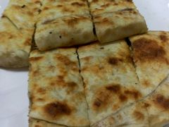 -溢心园香河肉饼总店