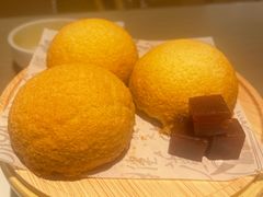 酥皮山楂叉烧包-蔡澜点心·粤菜(新街口IFCX店)