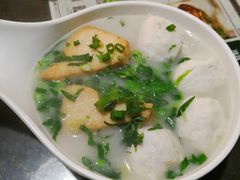 鱼蛋片头河-翠华餐厅(德辅道中店)