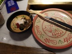 -尚尚仙·酸汤猪手·猪肚鸡火锅(华联万柳购物中心店)