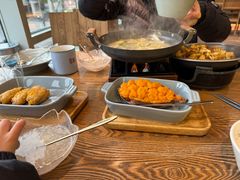 -蜜桃餐厅·伴山(湖滨商业街店)