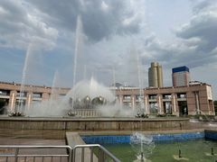 -泉城广场