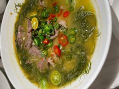 烧椒酸汤福山牛肉-闻见中国海南菜(K11店)