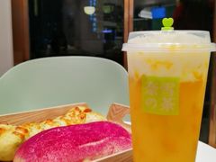-奈雪的茶(优特汇店)