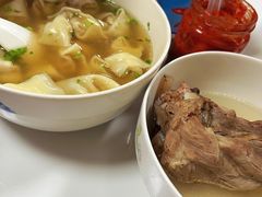 -周震馄饨