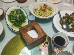 -鄱阳湖·江西小炒·瓦罐煨汤(五道口店)