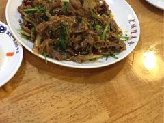 -篱笆院东北饺子王(欧阳路店)