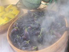 -四囍码头海鲜烧烤自助火锅(外滩南京东路悦荟广场店)