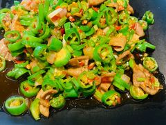 -本来精品川菜(嘉里中心店)