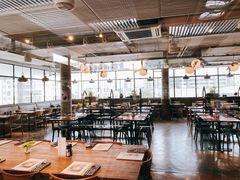 -ROAST coffee & eatery