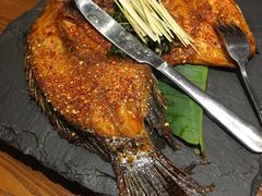 香茅草烤罗非鱼-云海肴·汽锅鸡·云南菜(天津国金汇店)