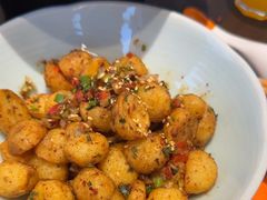 -川流不息·地道川菜·小龙虾(松东路店)