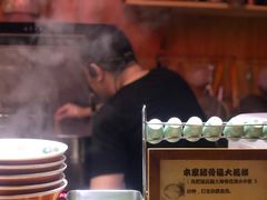 -老龙亭拉面店