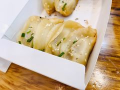 -小姜锅贴(凤凰街店)