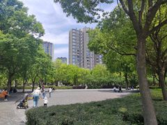-南翔镇银翔湖公园