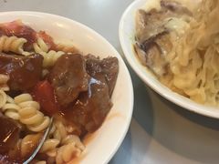 番茄牛肉螺丝粉-新记餐厅(香槟大厦店)