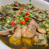 这家放任大肆享受碳水的乐趣的老土菜馆真不能多来[吐][吐]