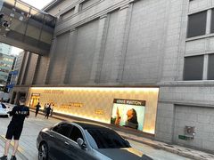 -新世界百货(明洞总店)